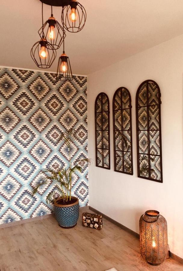 Colonial Touch Apartament Μπρασόβ Εξωτερικό φωτογραφία