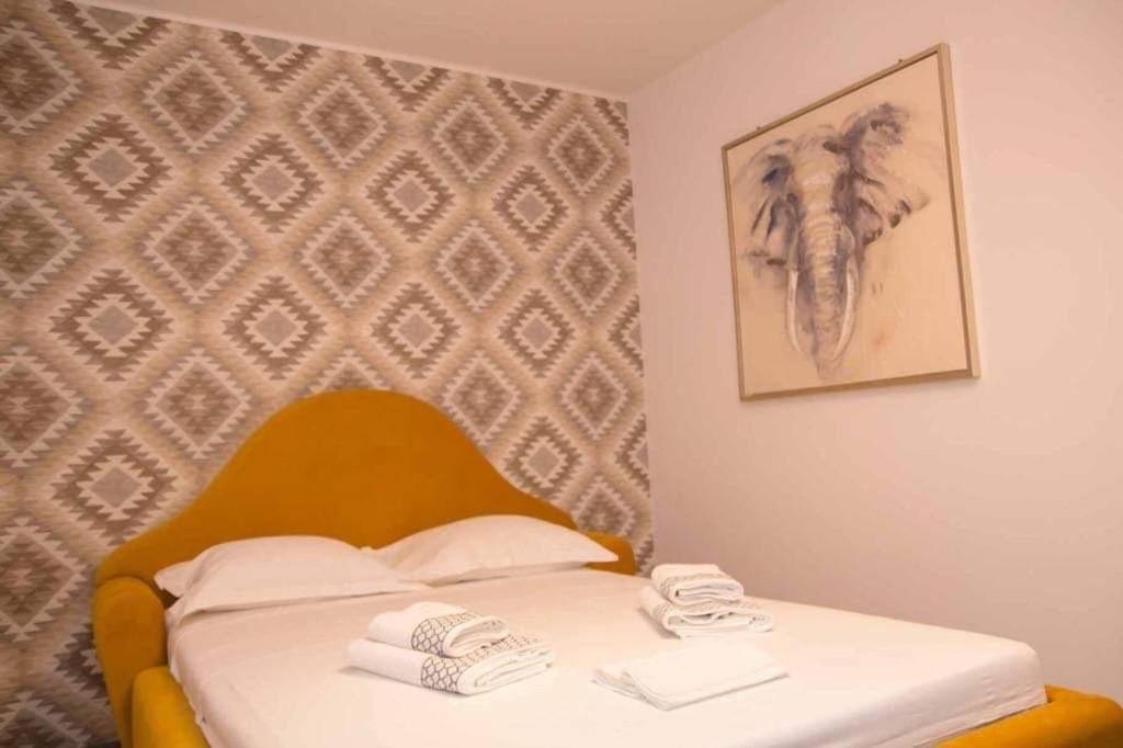 Colonial Touch Apartament Μπρασόβ Εξωτερικό φωτογραφία